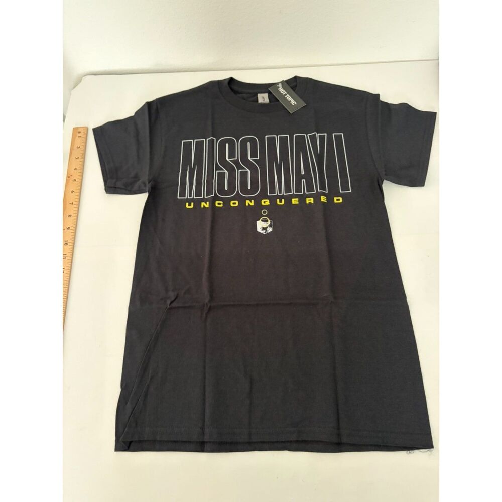 Hot Topic MISSMAYI SM black tee